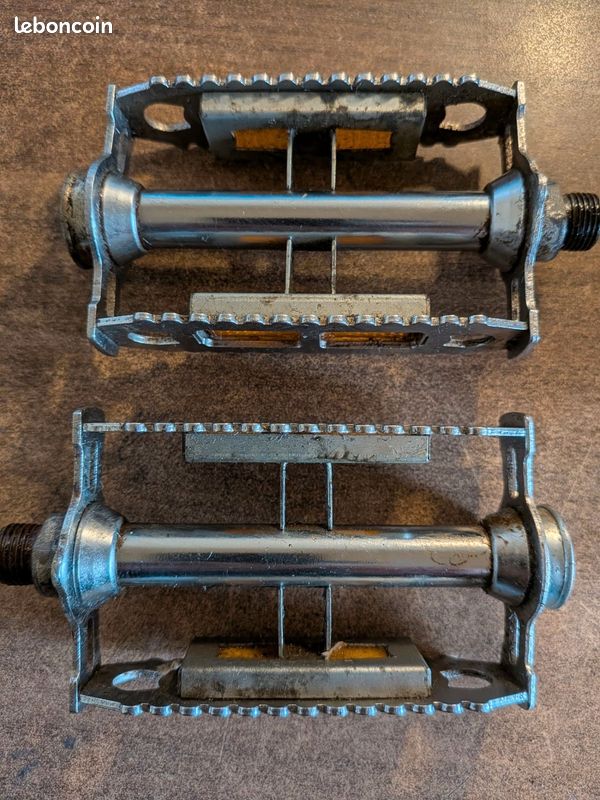 Pédales De Vélo Vintage Lyotard 136R - Acier Chromé - Fabrication Française