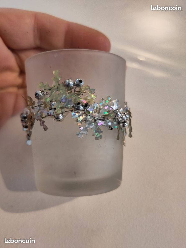 Photophore / Bougeoir de Noël – Blanc givré & décor argenté (image 2)