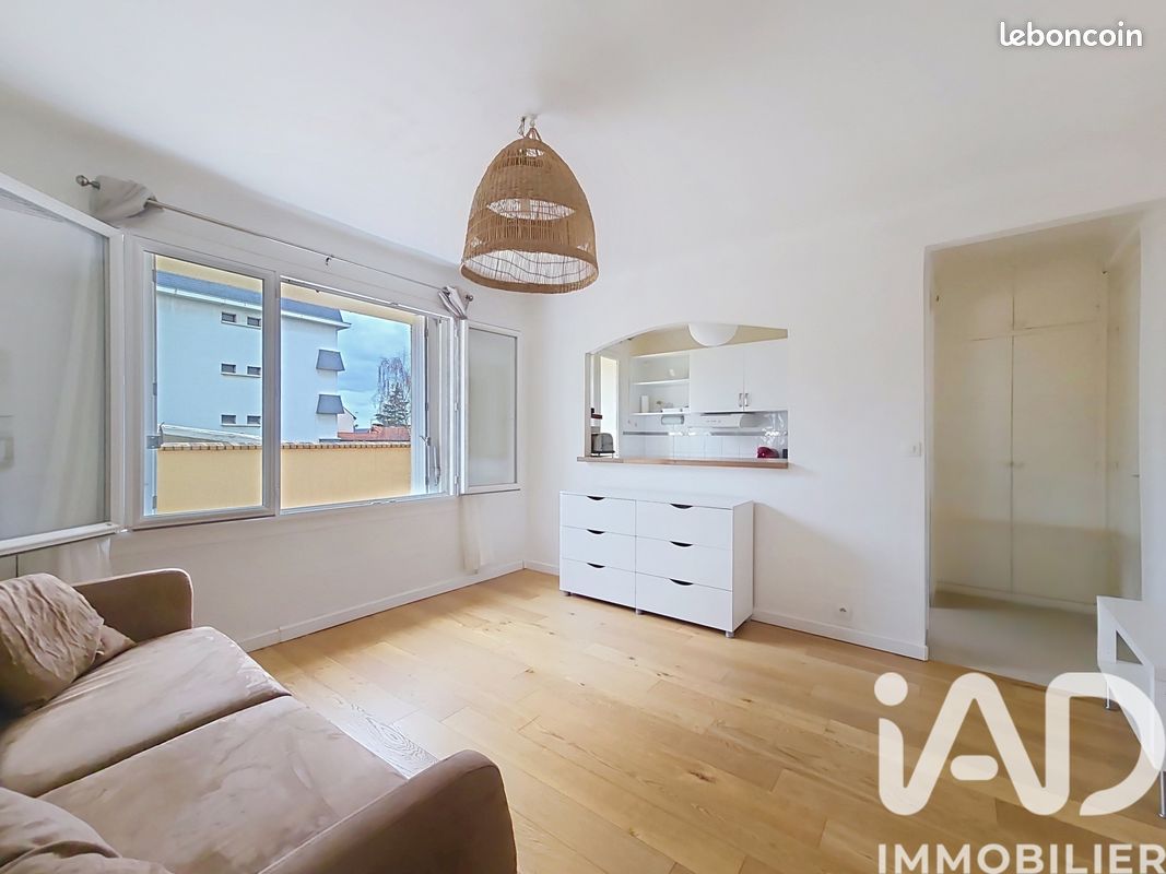 Studio 1 pièce 26 m² (image 3)