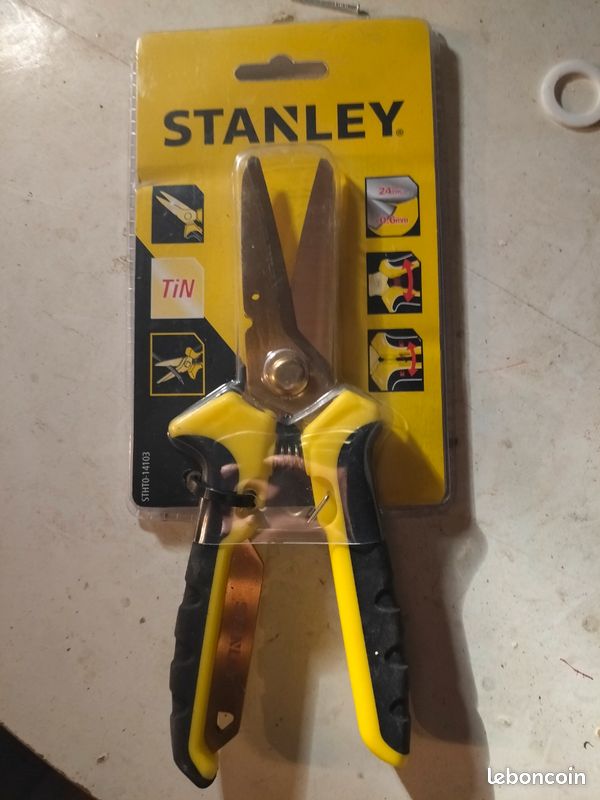 Ciseaux coupe tole Stanley (image 1)