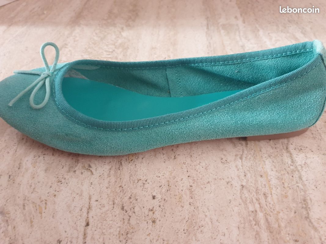 Chaussures ballerines couleur turquoise (image 2)