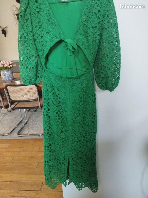 Robe dentelle verte (image 5)
