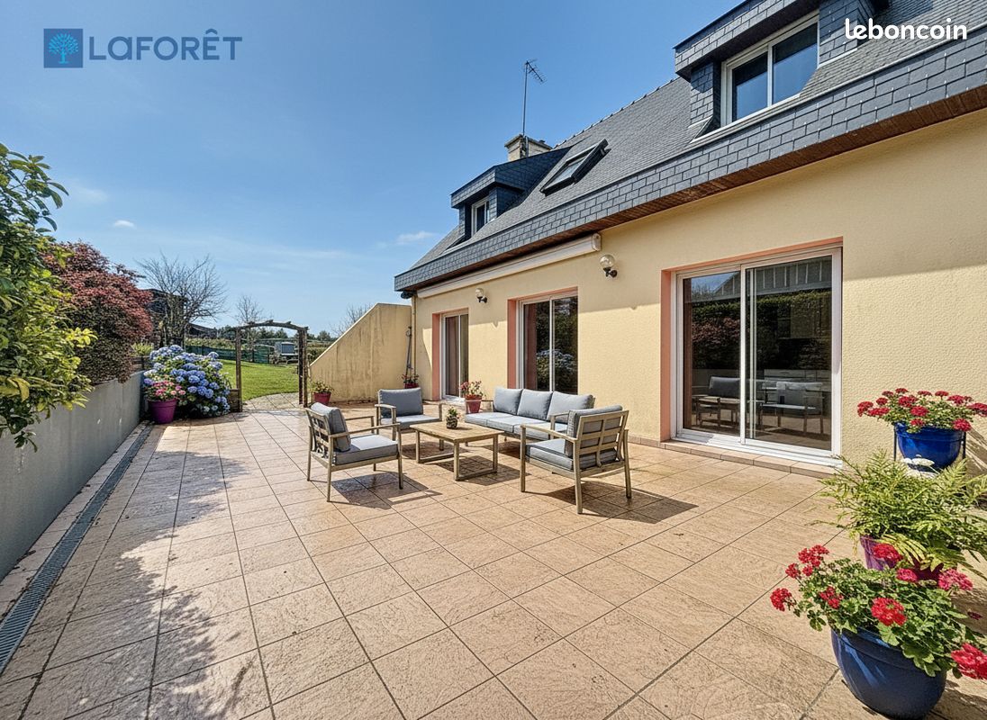 Maison 6 pièces 119 m² · à Caudan · 119 m² · 325 500 €