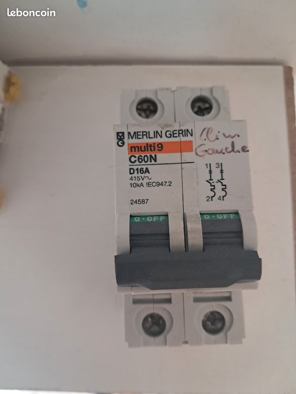 Disjoncter merlin gerin C60N D 16A (image 1)