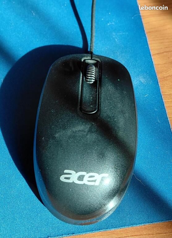 Ecran pc, clavier et souris + camera mobile et haut parleur (image 6)