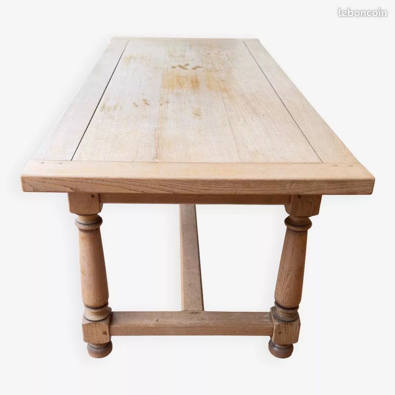 Table de salle à manger en chêne massif – avec allonges amovibles (image 1)