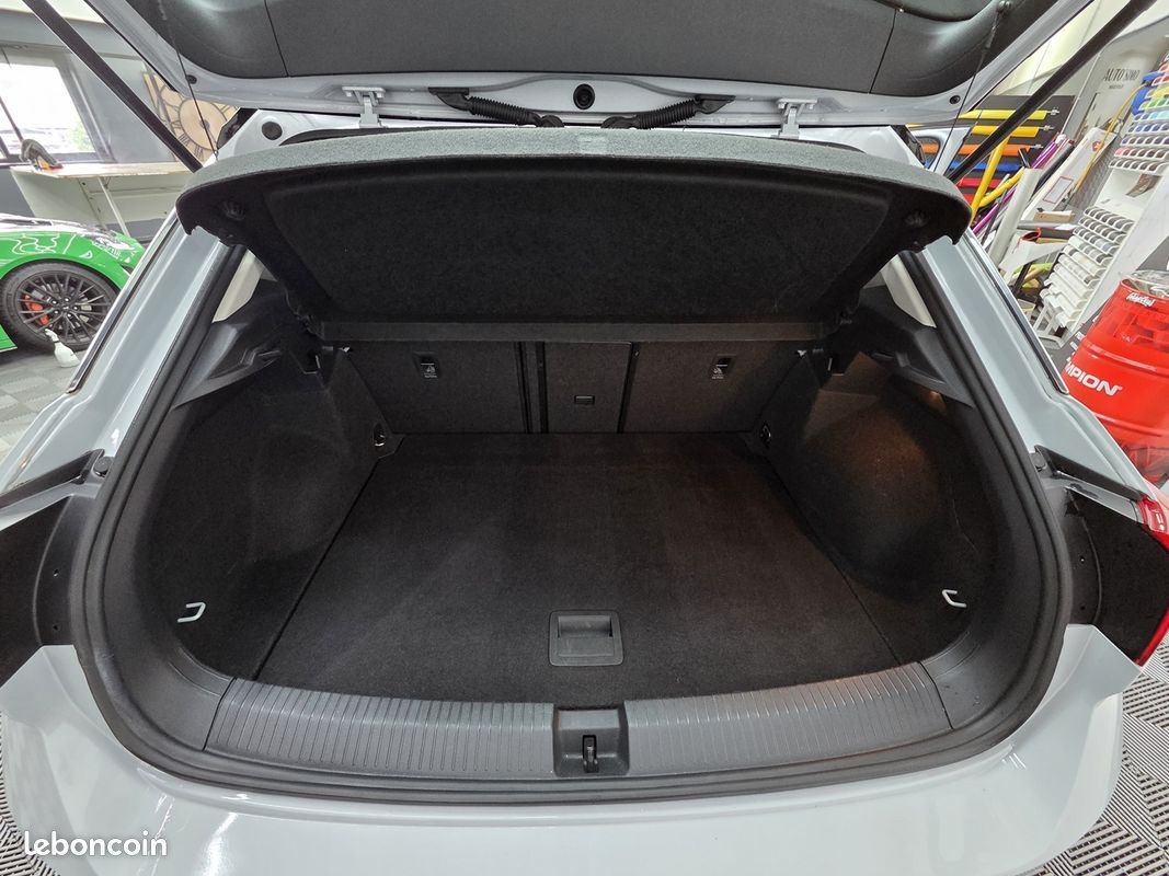 Volkswagen T-ROC 1.5 TSI EVO 150CH LOUNGE (image 19)