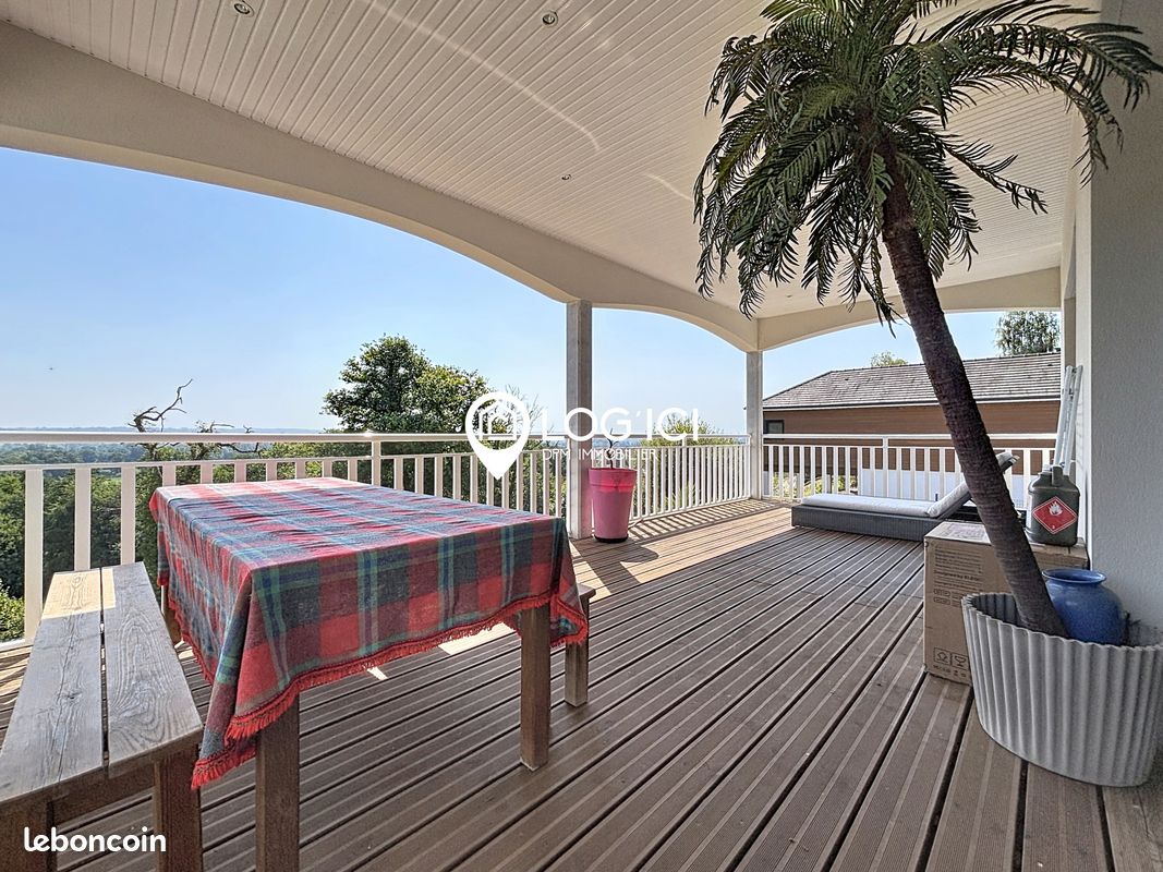 Maison 4 pièces 133 m² · à Cescau · 133 m² · 335 000 €