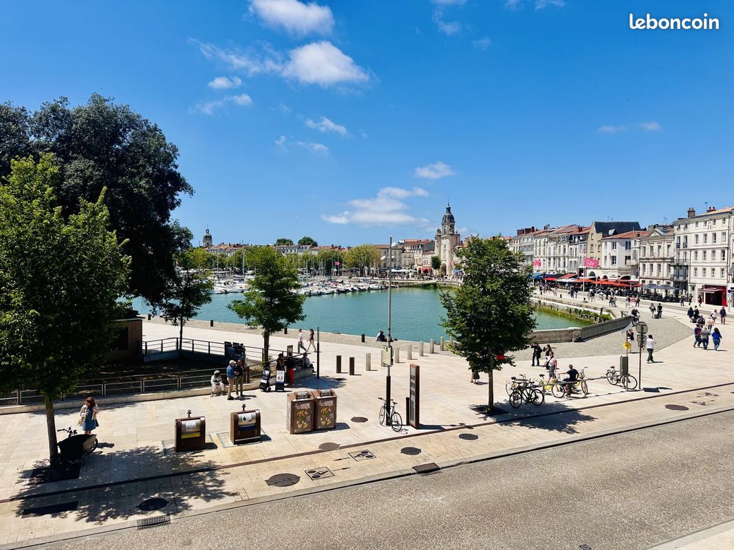 Appartement 4 pièces 120 m² · à La Rochelle · 120 m² · 450 000 €