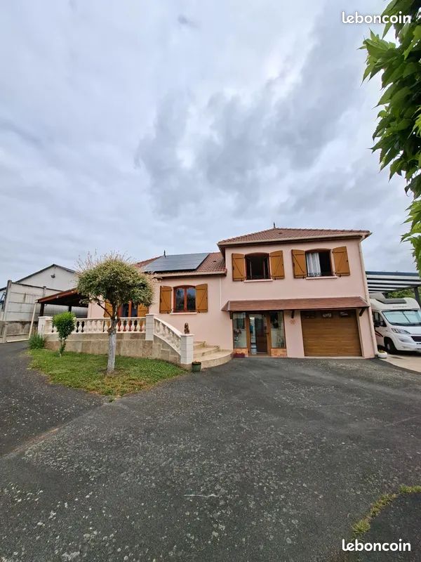 Maison 5 pièces 125 m² · à Commentry · 125 m² · 245 000 €