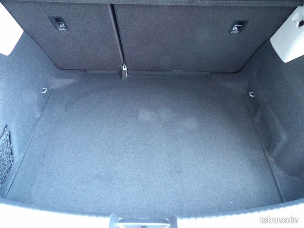 Seat LEON 1.6 TDI 115CH STYLE BUSINESS EURO6D-T (image 10)