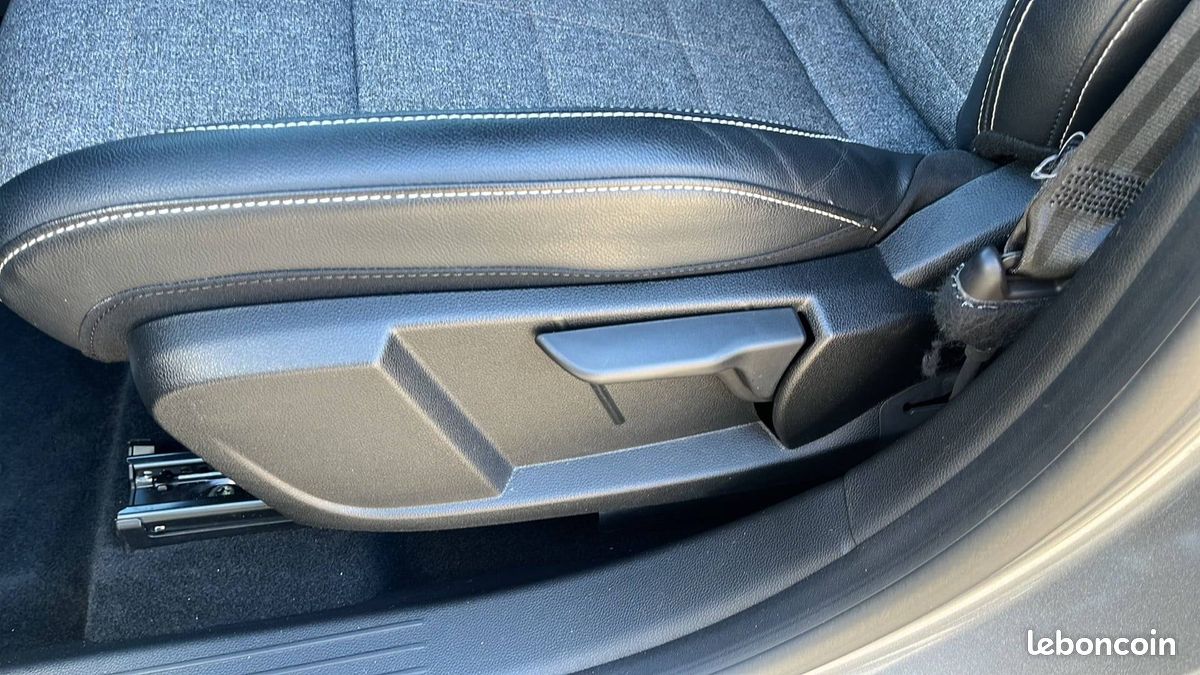 Renault espace e tech hybrid 200 techno (image 24)