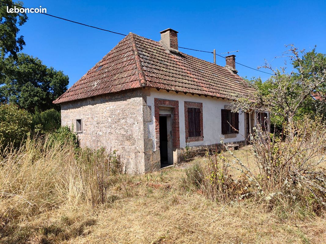 Maison 2 pièces 68 m² · à Vallière · 68 m² · 44 000 €