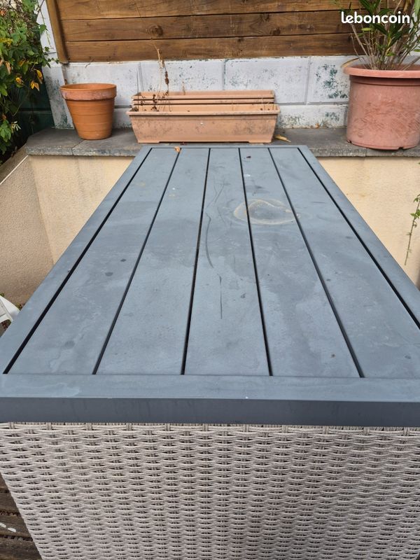 Table de bar salon de jardin (image 1)