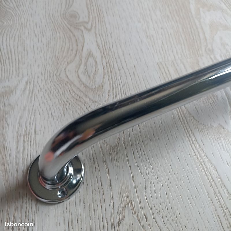 Porte serviette Inox Grand 83cm (image 1)
