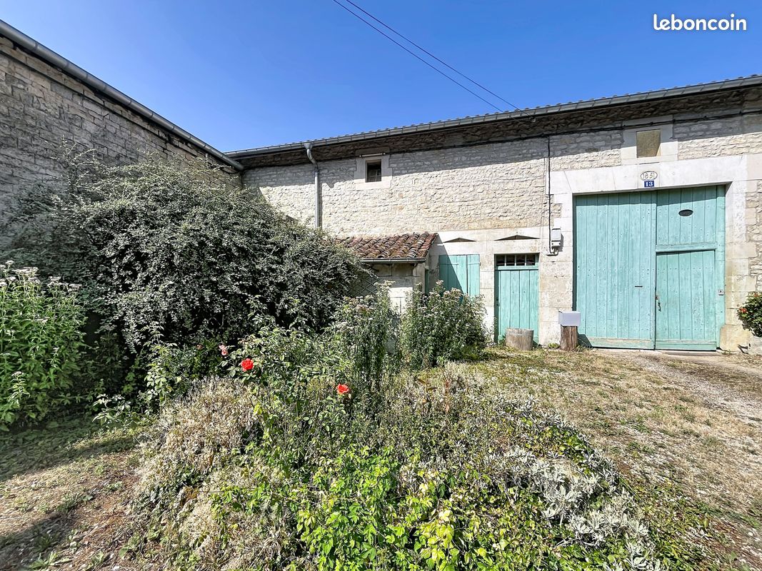 Maison 3 pièces 106 m² · à Dammarie-sur-Saulx · 106 m² · 75 000 €