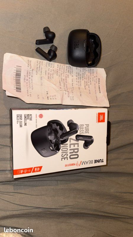 Écouteur Bluetooth JBL noir (image 1)