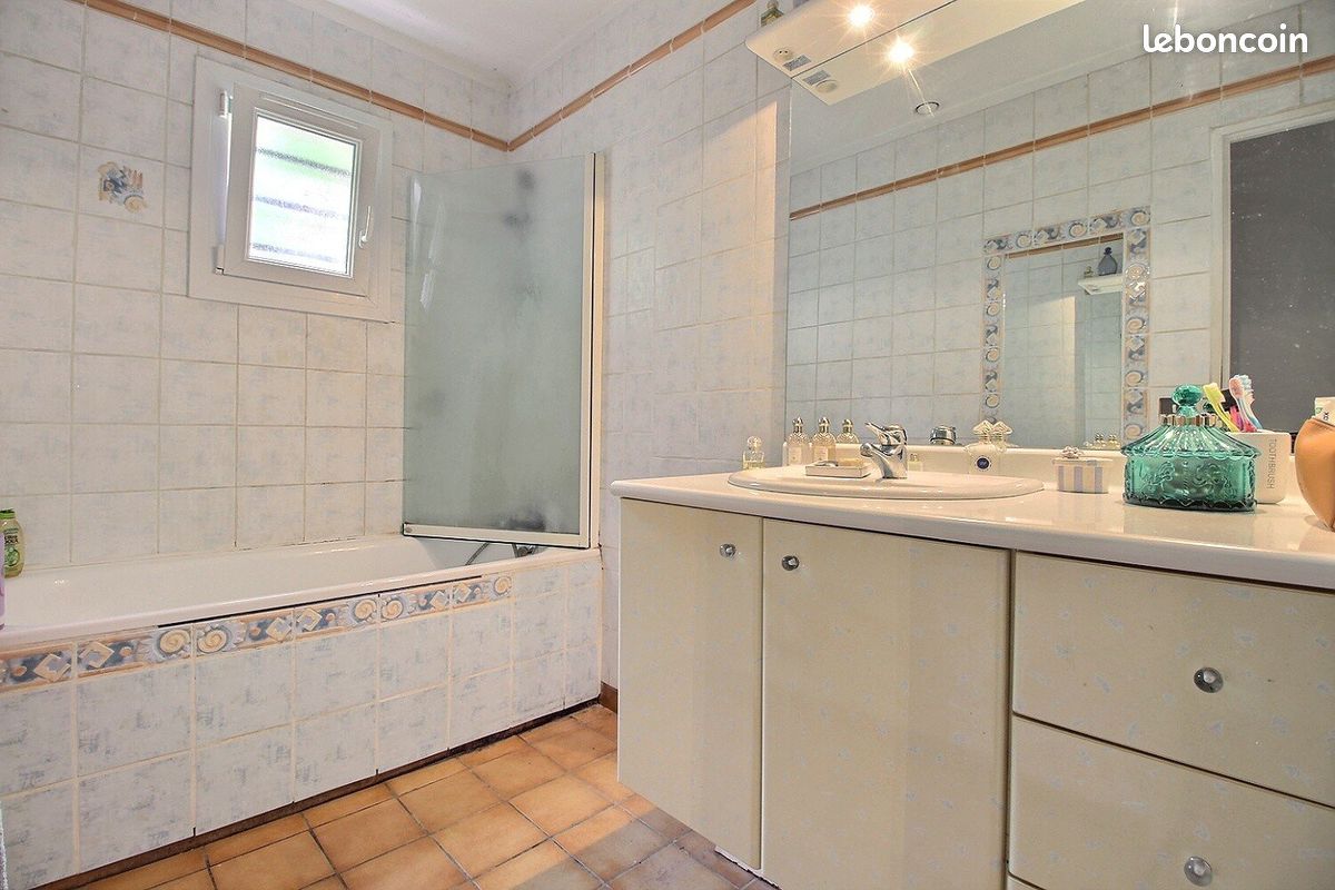 Maison 8 pièces 230 m² (image 17)