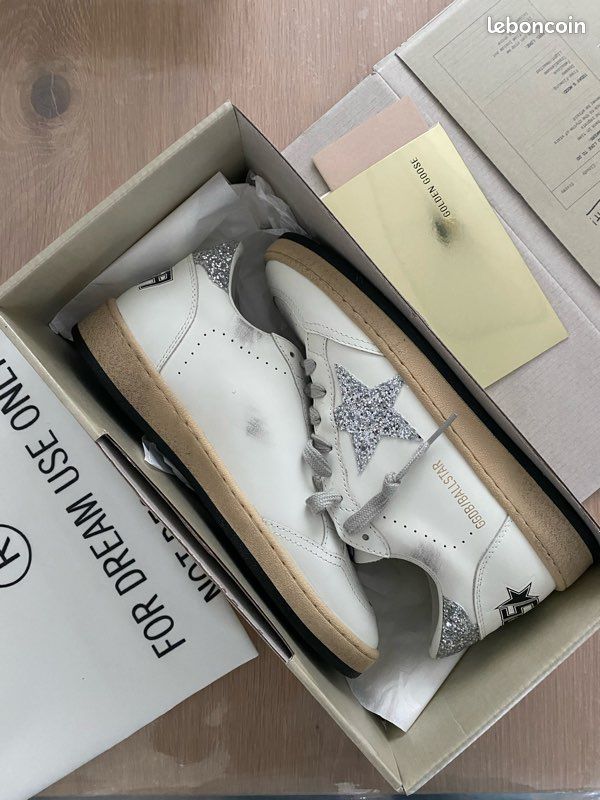 Golden goose ball star (image 1)