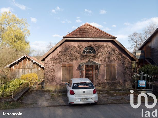 Maison 8 pièces 260 m²