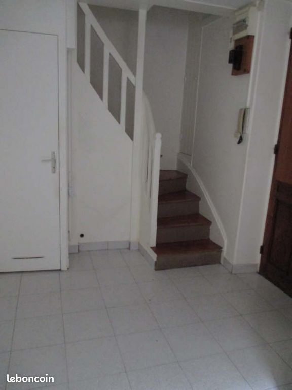 Appartement 1 pièce 15 m² · à Lyon · 15 m² · 332 €