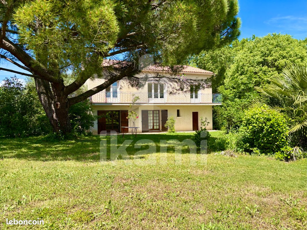 Maison 5 pièces 130 m² · à Sabran · 130 m² · 300 000 €