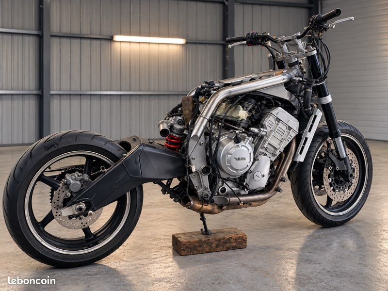 Fazer 1000 projet café racer (image 1)