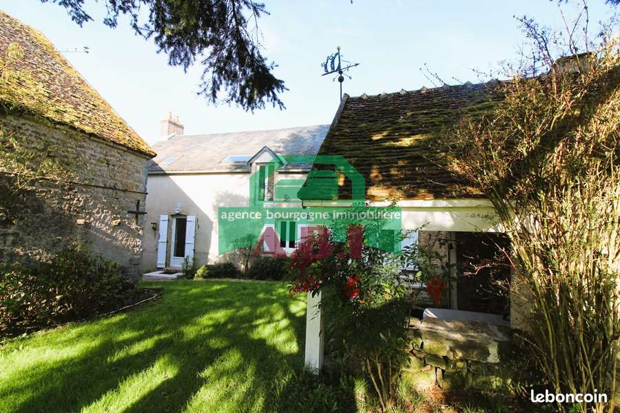 Maison 7 pièces 160 m² · à Brinon-sur-Beuvron · 160 m² · 161 000 €