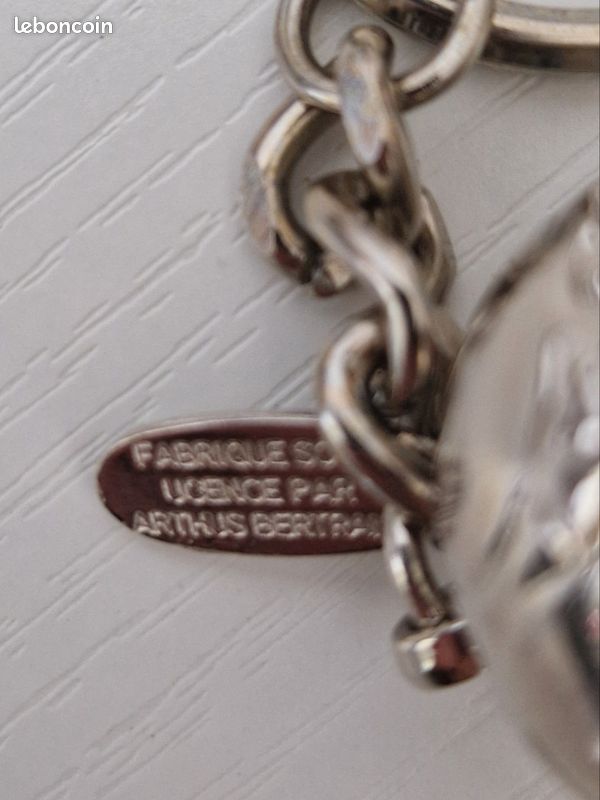 ANCIEN PORTE CLE Publicité bas ARC Parmi Les plus beaux du monde