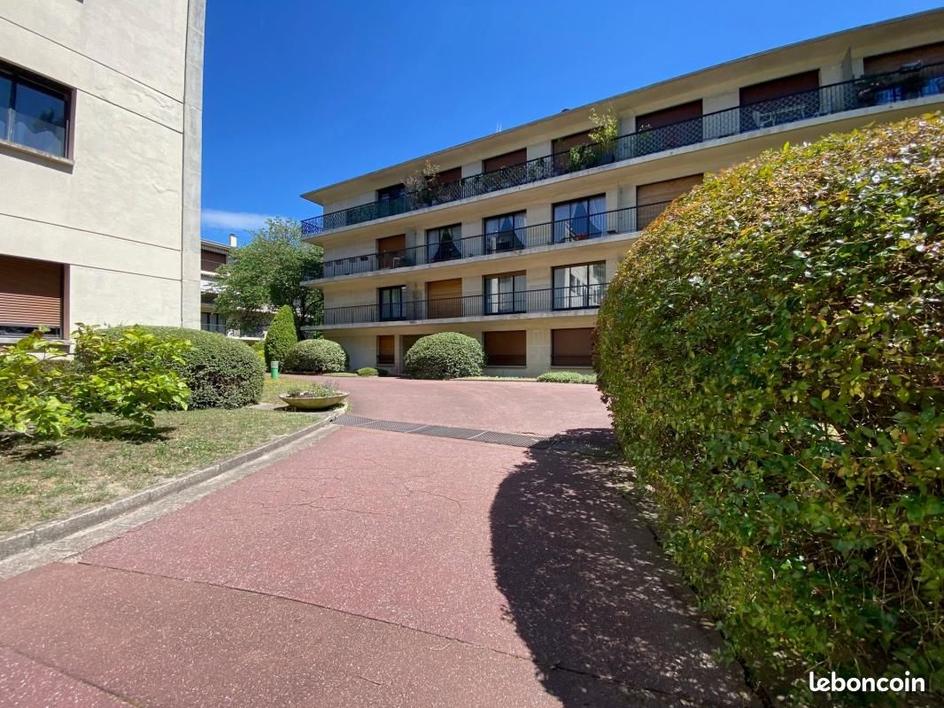 Appartement 3 pièces 77 m² · à Nogent-sur-Marne · 77 m² · 438 900 €