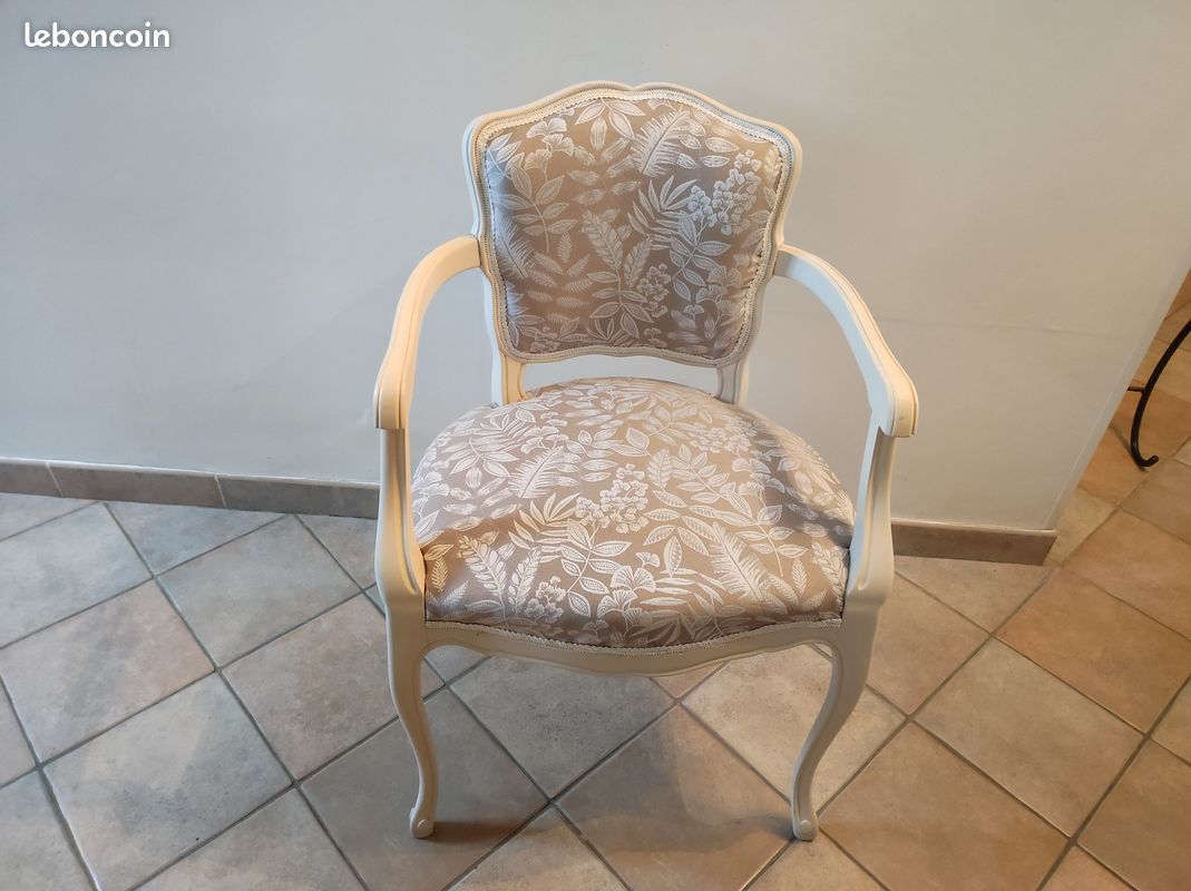 Fauteuil (image 1)