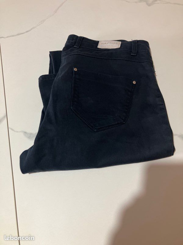 Pantalon NAF NAF TAILLE 38 bleu marine (image 1)