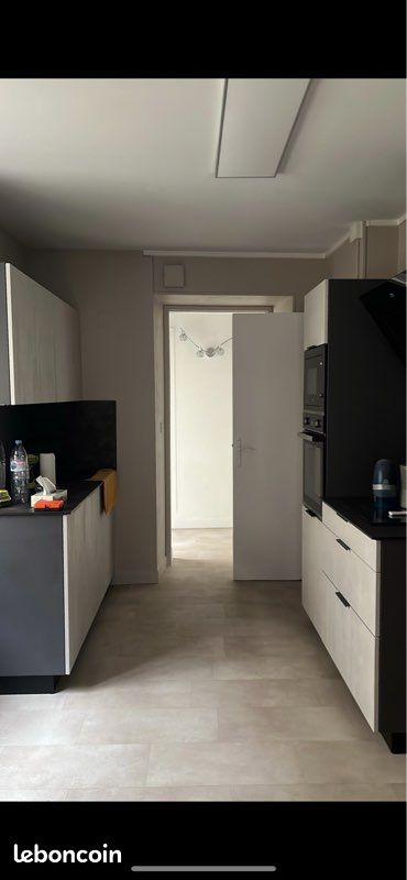 Maison 3 pièces 78 m² · à Froncles · 78 m² · 400 €