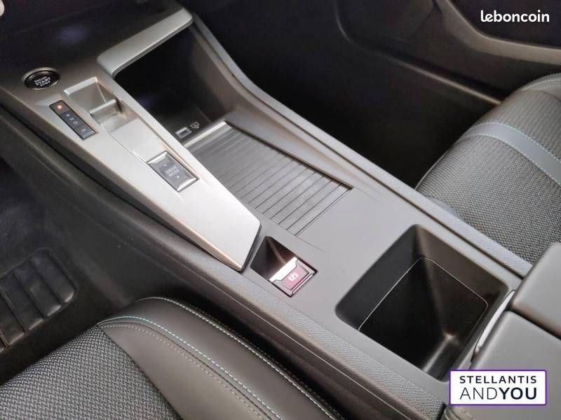 Peugeot 308 Hybrid 145 e-DCS6 Allure (image 21)