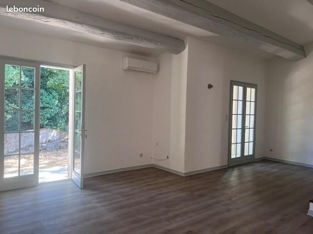 Appartement 3 pièces 74 m² · à La Celle · 74 m² · 1 100 €