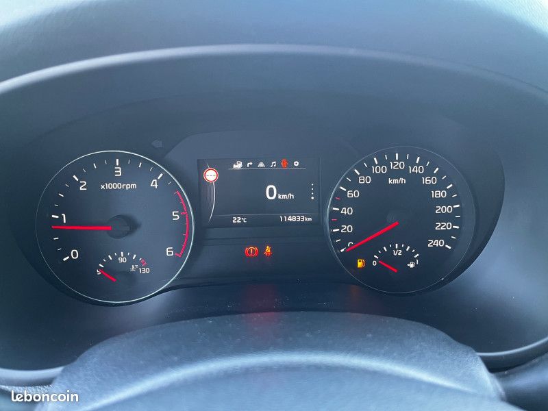 Kia SPORTAGE 2.0 CRDI 136CH ISG GT LINE 4X2 (image 8)