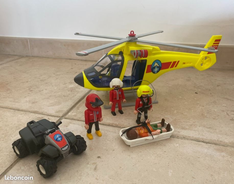 Playmobil : Hélicoptère de secours en montagne + quad (image 1)