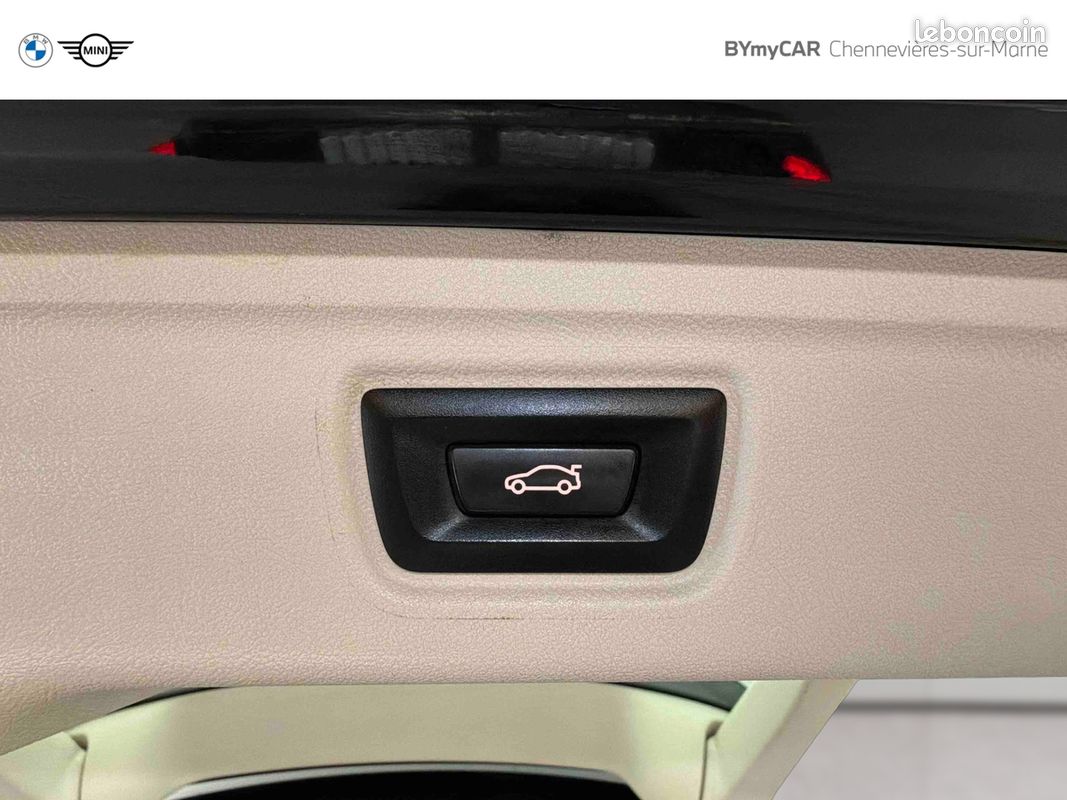 BMW Touring 316d 122 ch BVA8 Business Design (image 18)