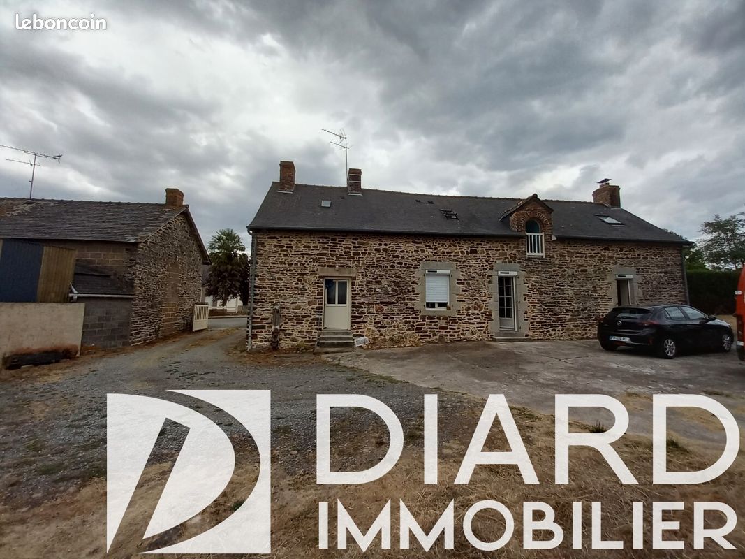 Maison 5 pièces 111 m² · à Mondevert · 111 m² · 780 €/mois