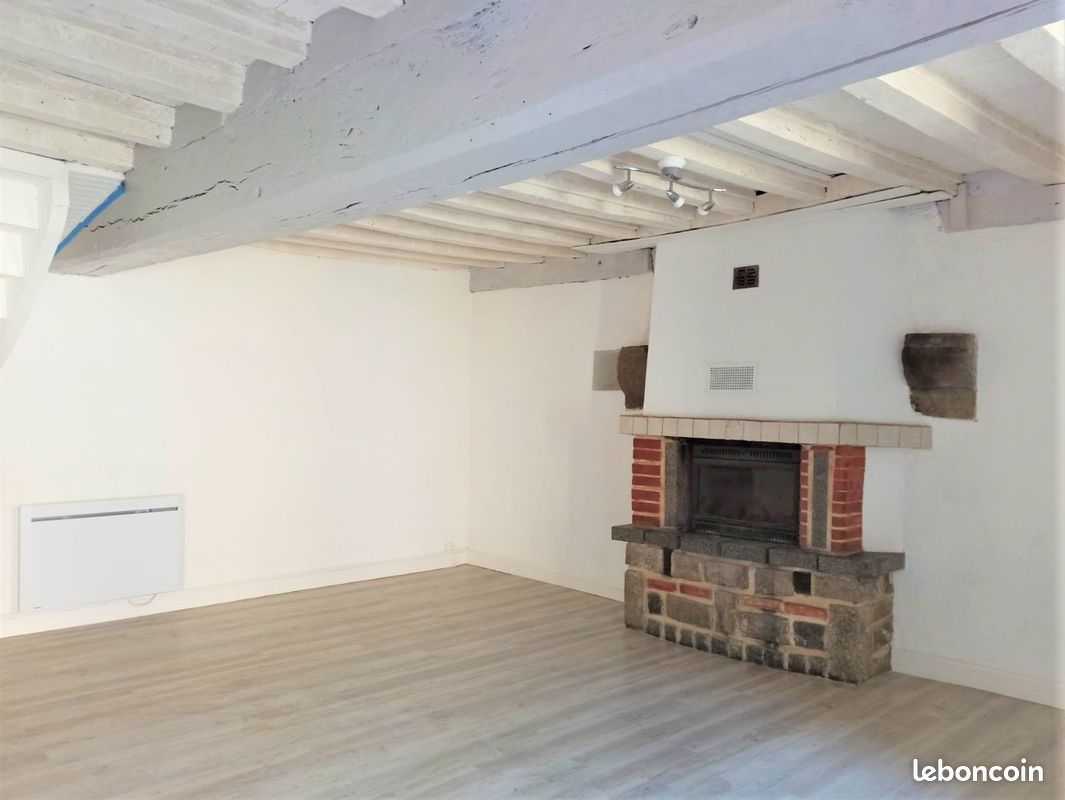Maison 4 pièces 86 m² · à Montreuil-Poulay · 86 m² · 590 €/mois