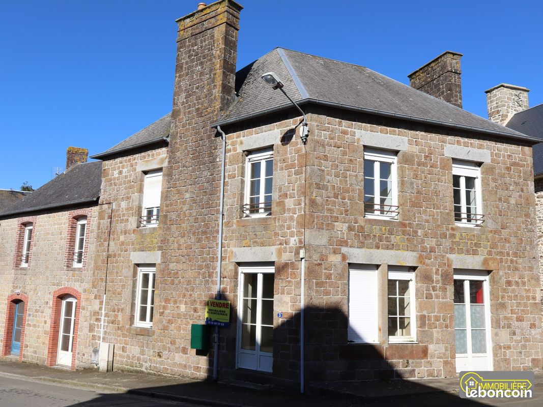 Maison 7 pièces 152 m² · à Saint-Cyr-du-Bailleul · 152 m² · 86 600 €