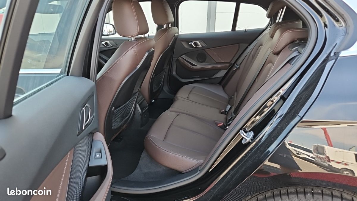 Bmw SERIE 1 F40 118I 136 CH DKG7 BUSINESS DESIGN (image 11)