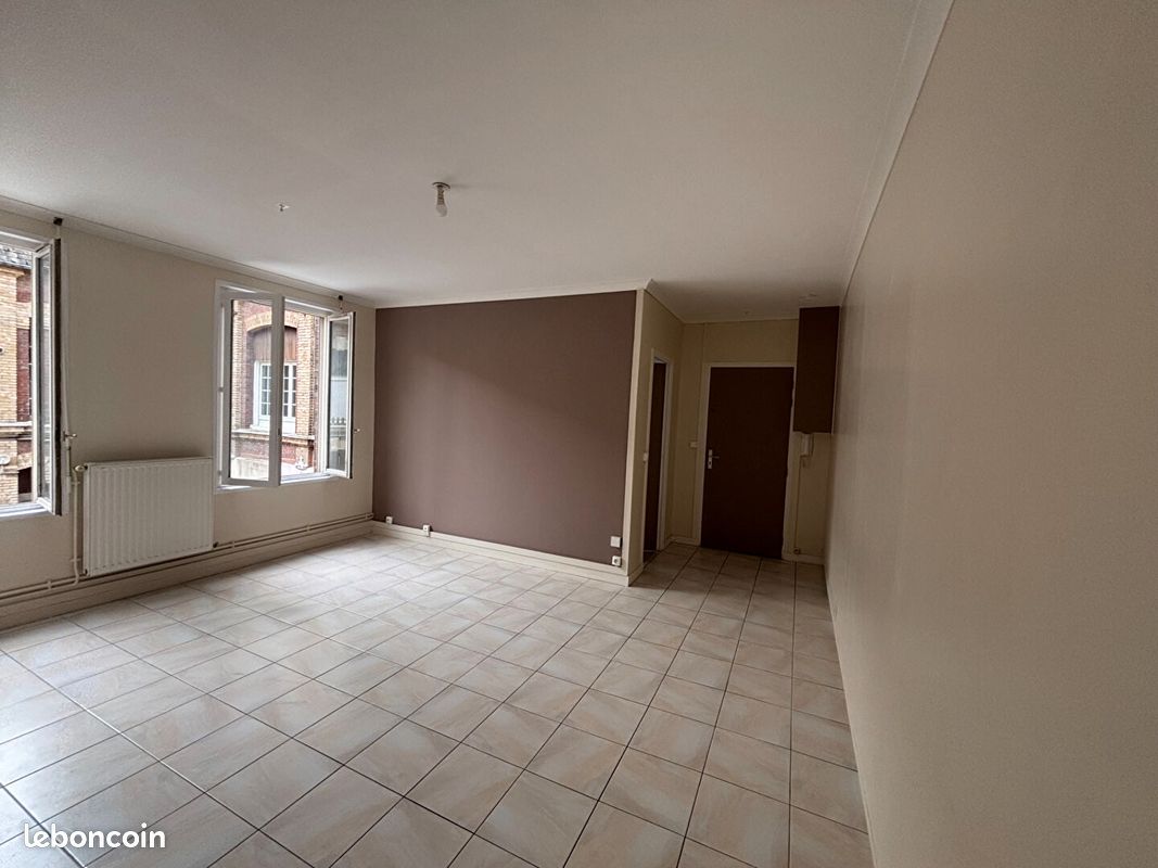 Appartement 2 pièces 50 m² · à Elbeuf · 50 m² · 430 €