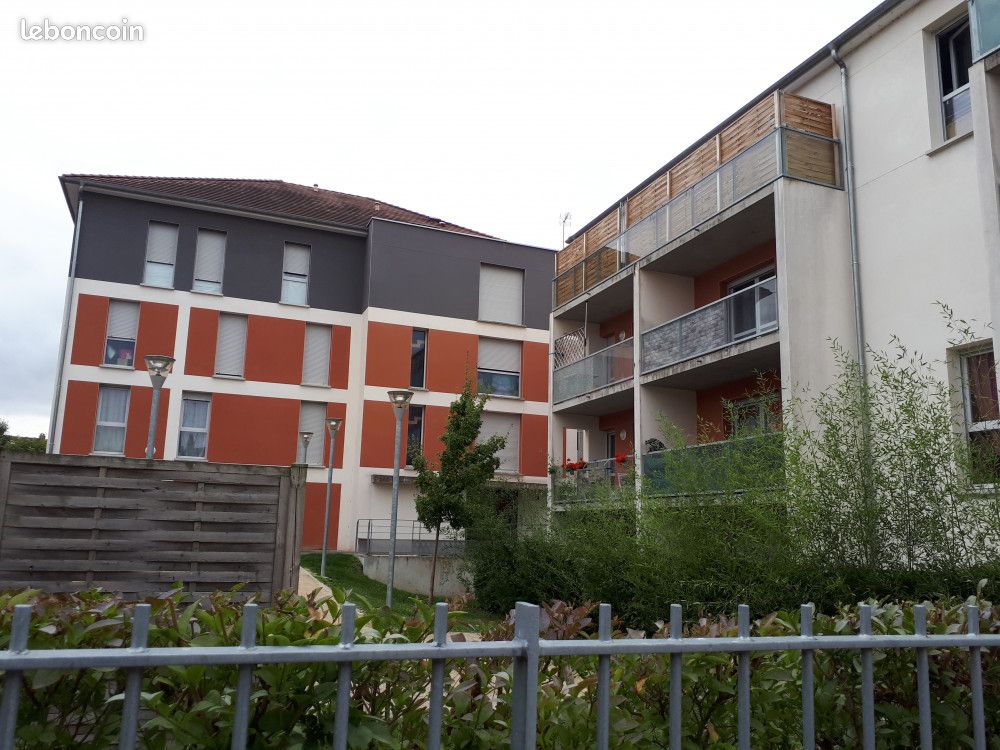 Appartement 5 pièces 111 m² · à Romilly-sur-Seine · 111 m² · 797 €/mois