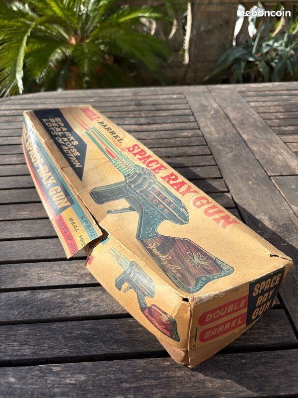 KO  Jouet en étain   Space ray gun 1950 1960 Japon   Jeux & Jouets