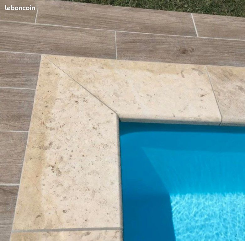 Margelles de piscine en pierre naturelle, stock Saint-Étienne — livraison possible (image 3)