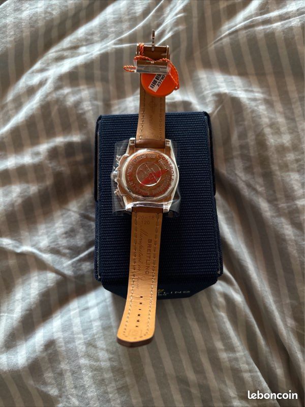 Ancien écrin Pour Collier, Bracelet Ou Montre - Occasion - Intérieur Propre