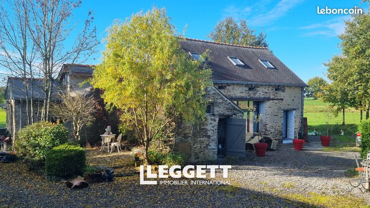 Maison 9 pièces 260 m²