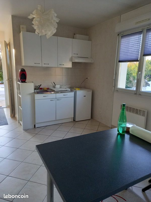 Appartement 1 pièce 28 m² · à Gex · 28 m² · 890 €