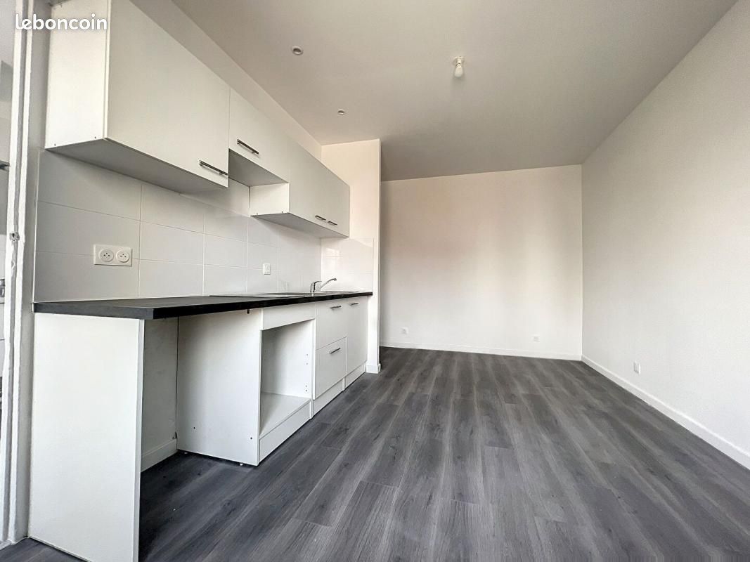 Appartement a louer creteil - 1 pièce(s) - 45 m2 - Surfyn